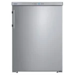 Les points clés LxHxP : 60.2 x 85.1 x 61 cm – dégivrage manuel occasionnel Volume total : petit 103L – Consommation : E Autonomie en cas de coupure de courant : 17 h – Pouvoir de congélation : 6 kg/24h 4 compartiments – Pièce supérieure à 10°C Le + : Il fonctionne dans une pièce froide jusqu’à -15°C avec Frost Protect!