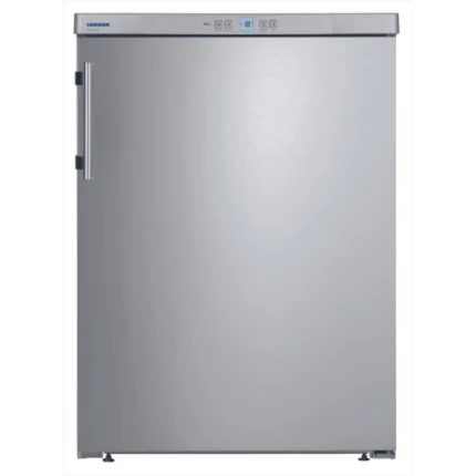 Les points clés LxHxP : 60.2 x 85.1 x 61 cm – dégivrage manuel occasionnel Volume total : petit 103L – Consommation : E Autonomie en cas de coupure de courant : 17 h – Pouvoir de congélation : 6 kg/24h 4 compartiments – Pièce supérieure à 10°C Le + : Il fonctionne dans une pièce froide jusqu’à -15°C avec Frost Protect!