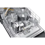 Smart Android TV QLED 4K HDR – Image 2